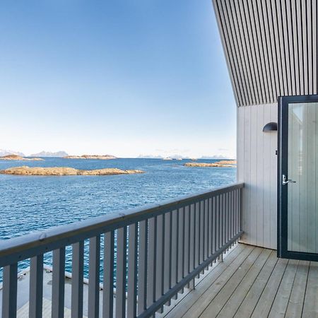 Cornerview Apartment Henningsvær Buitenkant foto