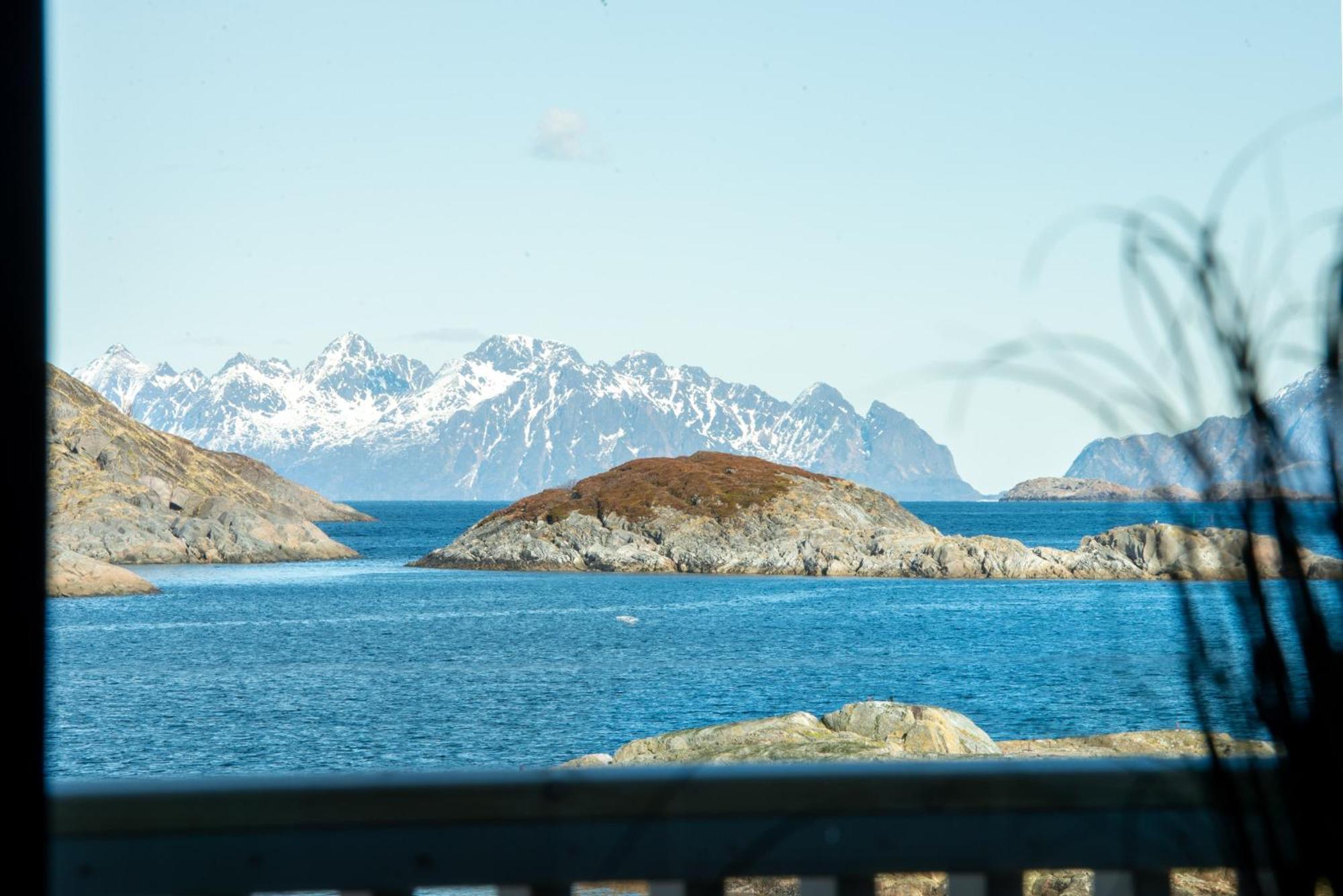 Cornerview Apartment Henningsvær Buitenkant foto